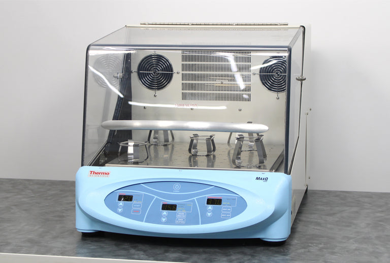 Thermo Scientific MaxQ 4000 Benchtop Incubator Shaker 4330 SHKE4000-5