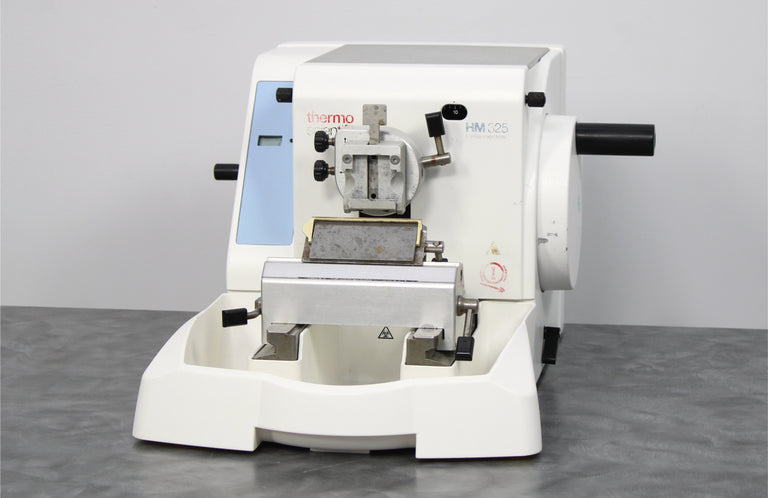 Thermo Shandon HM325 Manual Rotary Microtome 902100 with Blade Holder and Tray