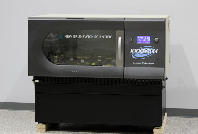 Eppendorf New Brunswick Innova 44R M1282-0004 Refrigerated Incubator Shaker