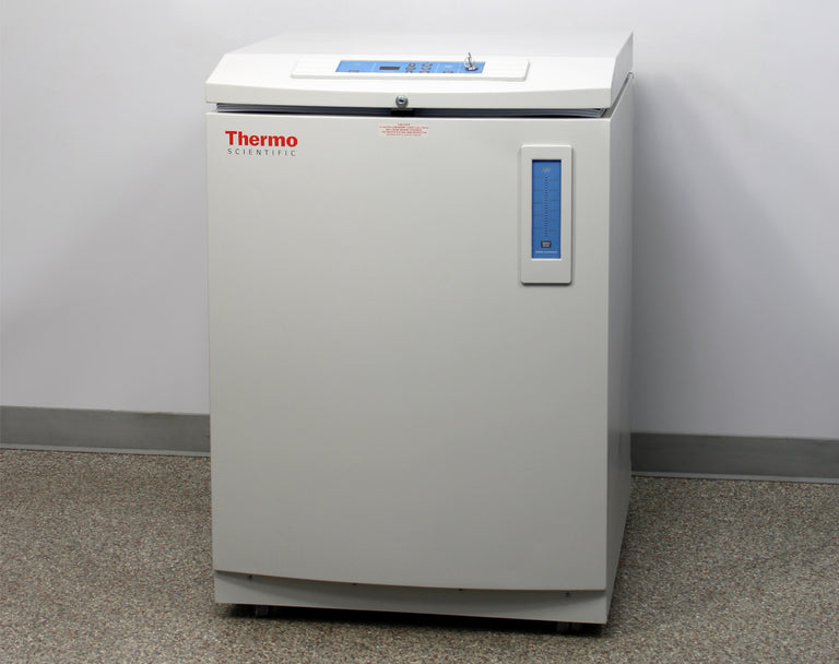 Thermo Scientific CryoPlus 2 Liquid Nitrogen Cryogenic Storage 200 Liter 7402
