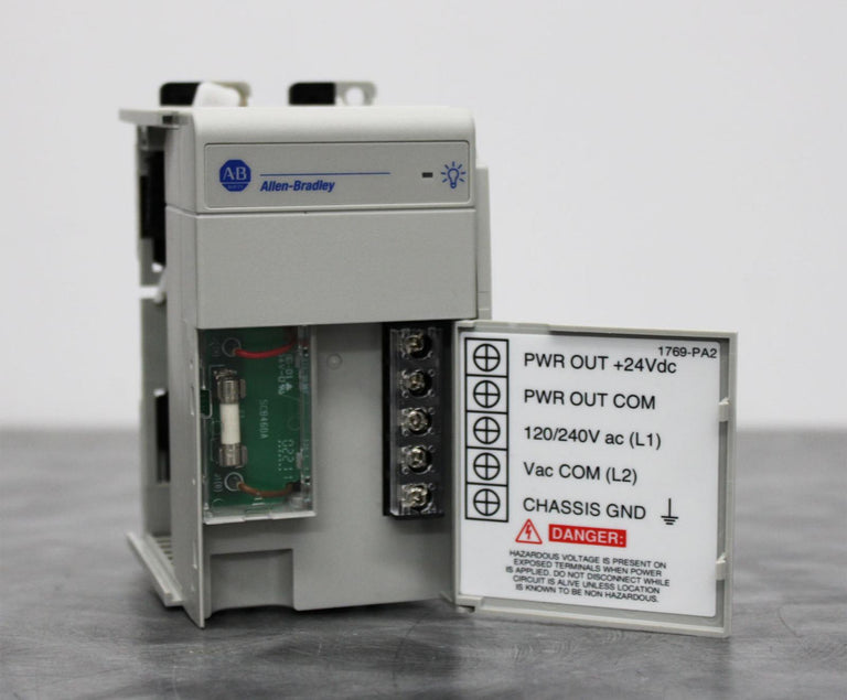 Allen-Bradley 1769-PA2 Ser. A CompactLogix Input/Output Power Supply Module