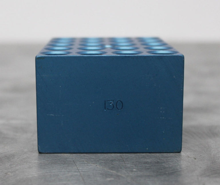 VWR 13259-130 Heating Block Conical Tube 20X5 mL with Thermometer Well
