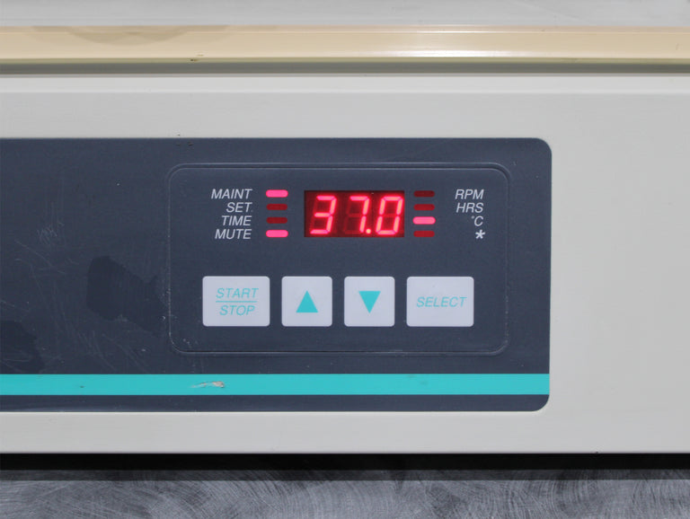 New Brunswick Scientific Innova 4000 Incubator Shaker M1192-0000