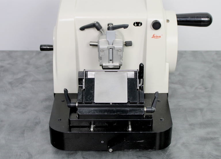 Leica RM 2125 Manual Rotary Microtome 045737998 with Knife Holder