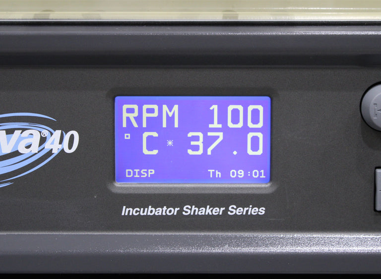 New Brunswick Scientific Innova 40 Orbital Incubator Shaker 120V M1299-0010
