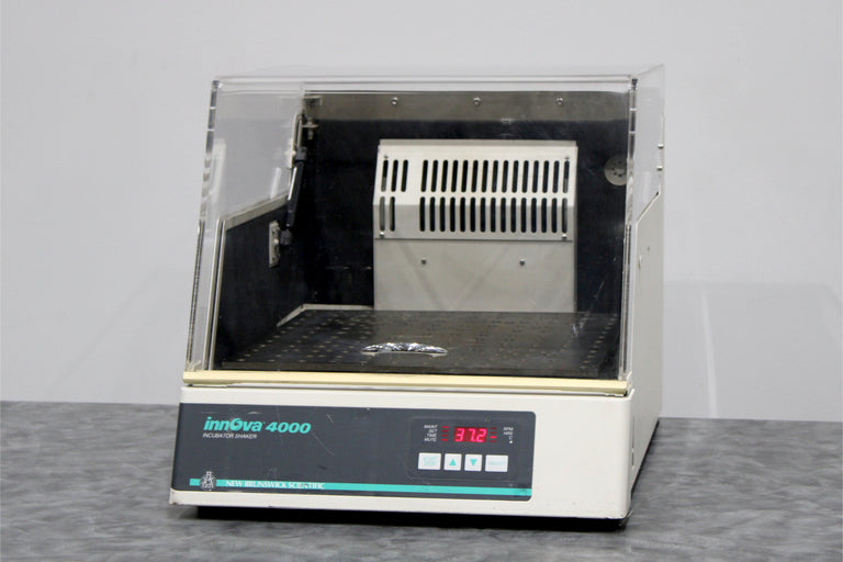 New Brunswick Scientific Innova 4000 Incubator Shaker 120V M1192-0100