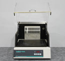 New Brunswick Scientific Innova 4000 Incubator Shaker lid open