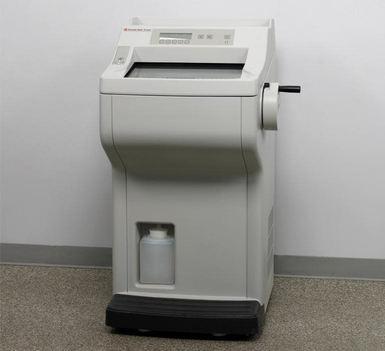 Sakura Tissue-Tek Cryo3 5800 Cryostat Microtome and Knife Holder B115