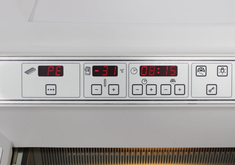 Leica CM1850-3-1 Cryostat Microtome with Blade Holder