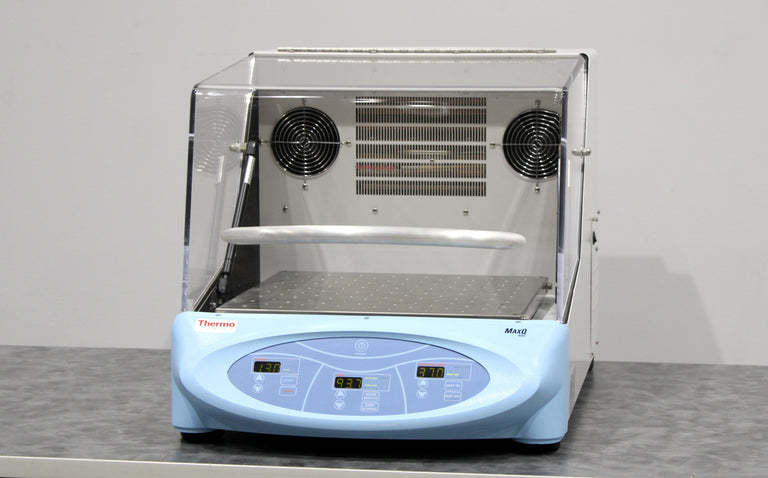 Thermo Scientific MaxQ 4000 Refrigerated Incubator Shaker 120V SHKE4000-7