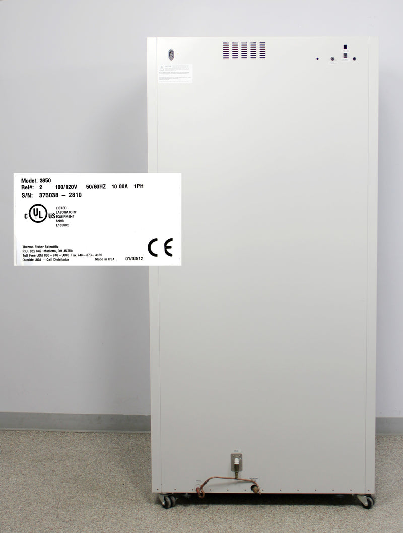 Thermo Scientific 3950 Reach-In CO2 Incubator with Shelves