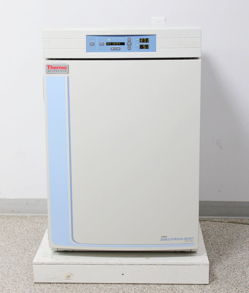 Thermo Scientific 3110 Forma Series II Water Jacketed CO2 Incubator w/ 4 Shelves
