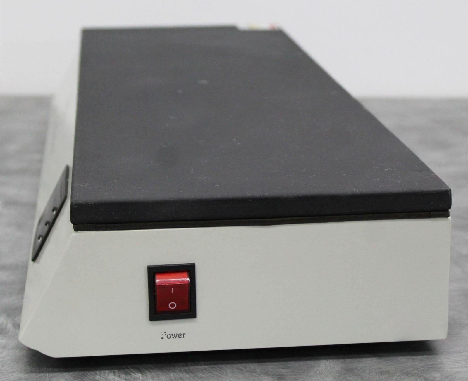 Premiere Slide Warmer XH2001 Capacity 66 Slides 25 x 8 Inch Surface